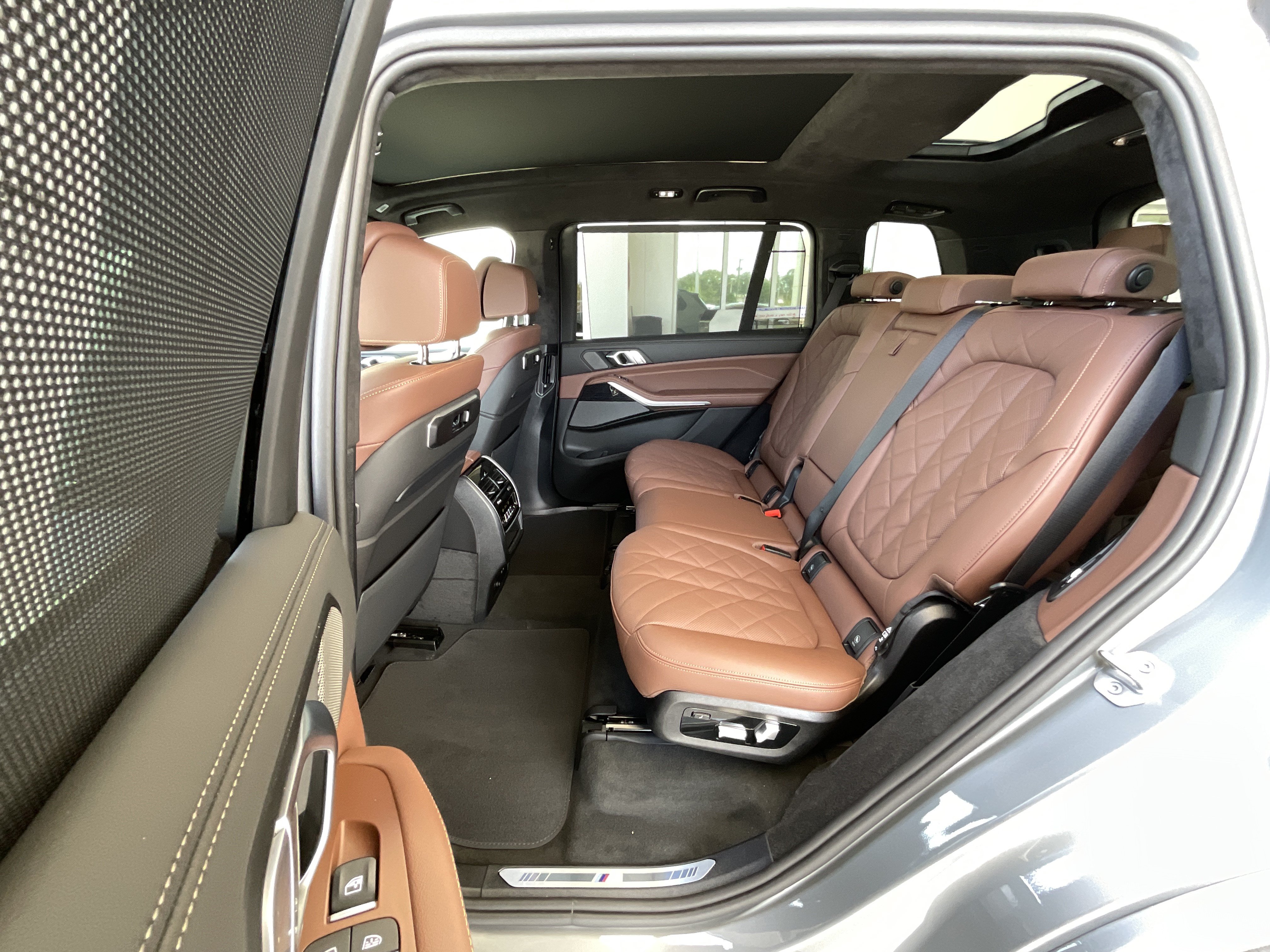 New 2027 BMW X7 xDrive40i w/ M Sport Package AWD/4WD image 26