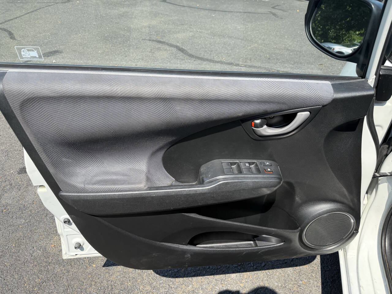 Used 2009 Honda Fit image 9