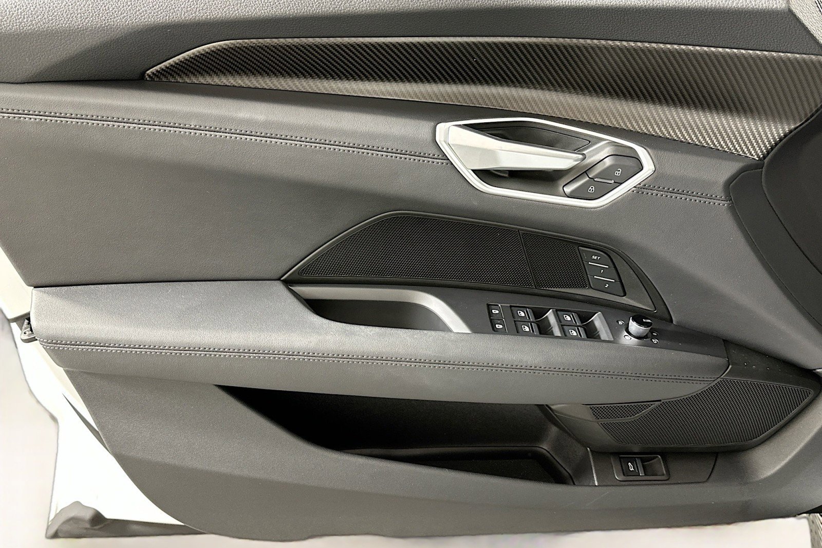 Used 2022 Audi e-tron GT Premium Plus w/ Performance Package image 21