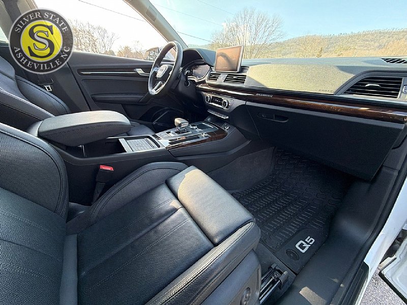 Used 2019 Audi Q5 2.0T Premium Plus w/ Premium Plus Package image 17