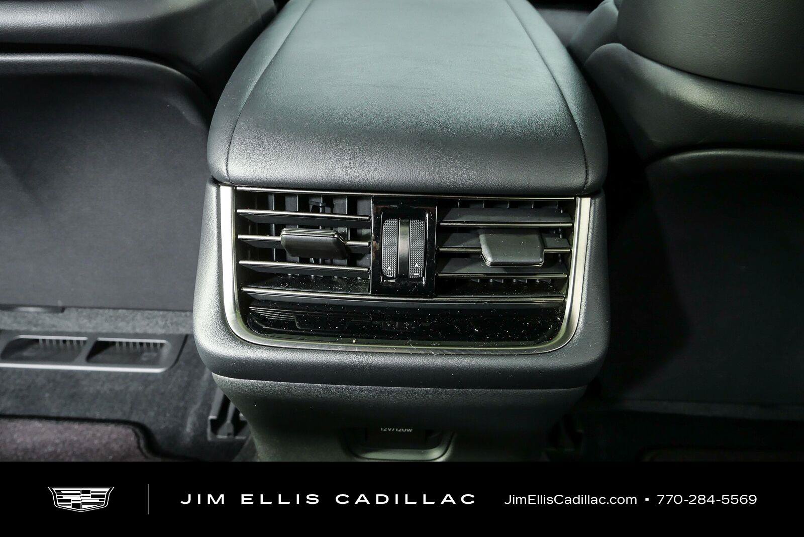 Used 2021 Lexus LS 500 w/ Accessory Package (Z1) RWD image 19