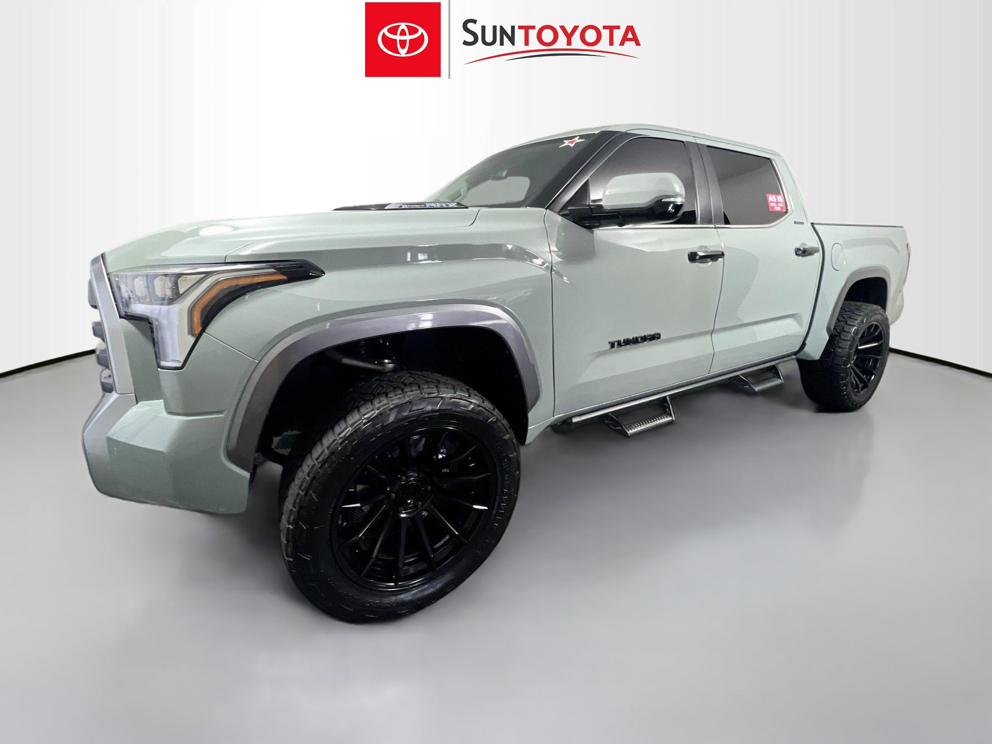 Used 2024 Toyota Tundra Limited image 9