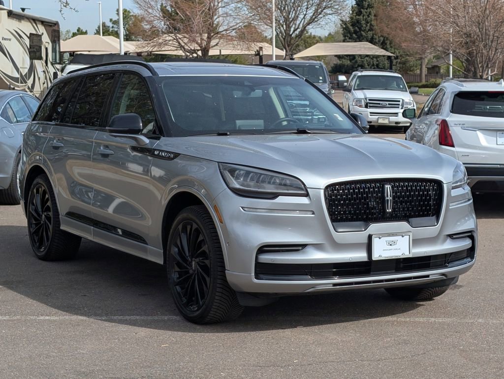 Used 2023 Lincoln Aviator Reserve w/ Equipment Group 201A AWD/4WD image 8