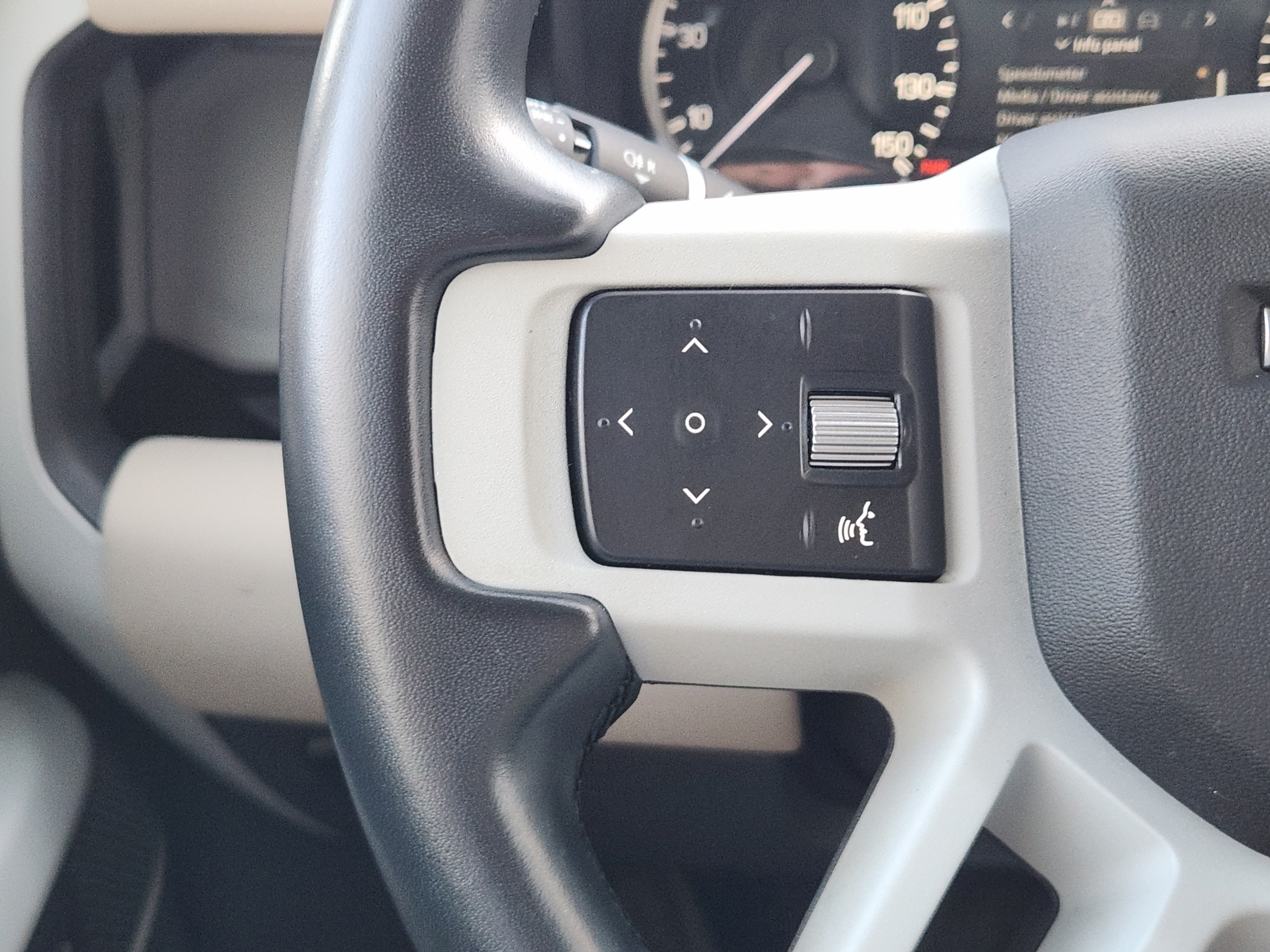 Certified 2023 Land Rover Defender 110 S AWD/4WD image 24