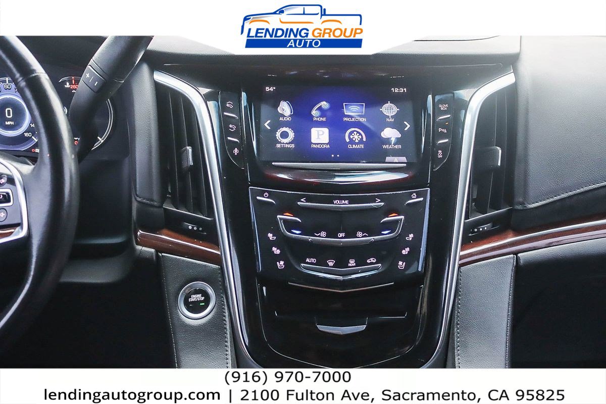 Used 2016 Cadillac Escalade ESV 4WD image 12