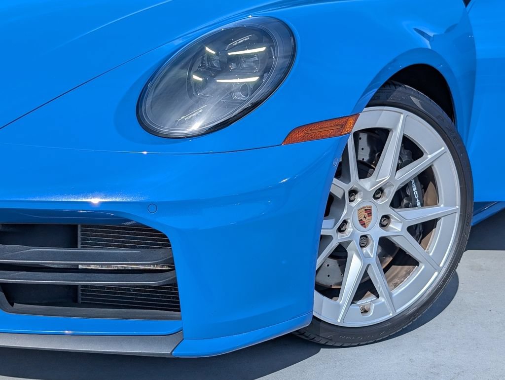 Used 2025 Porsche 911 Carrera S RWD image 10