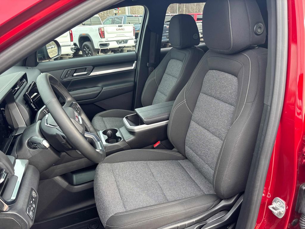 Used 2026 GMC Terrain Elevation image 12