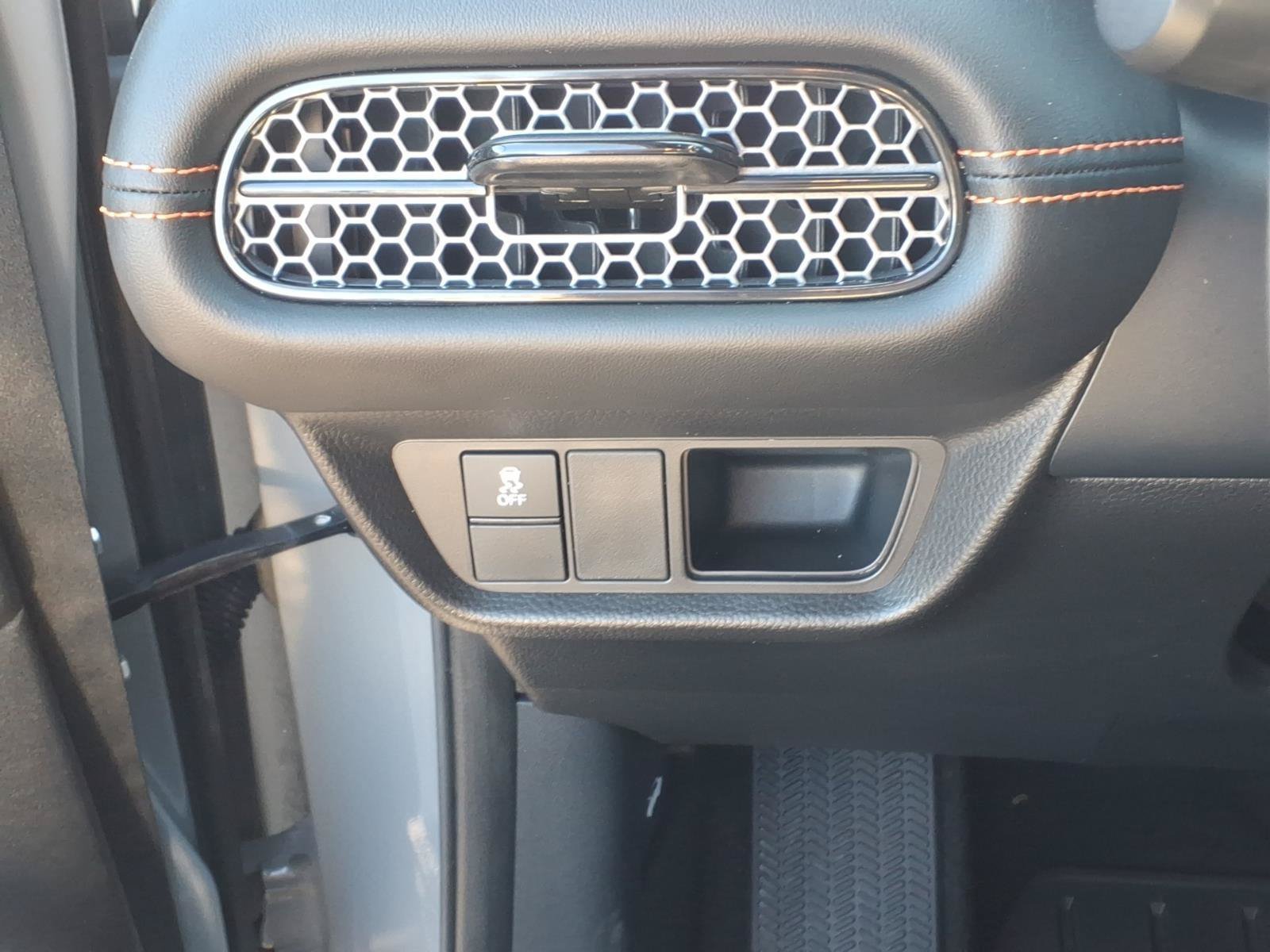 Used 2024 Honda HR-V Sport image 22