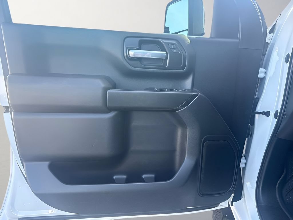 Used 2021 Chevrolet Silverado 2500 Custom w/ Custom Value Package AWD/4WD image 22