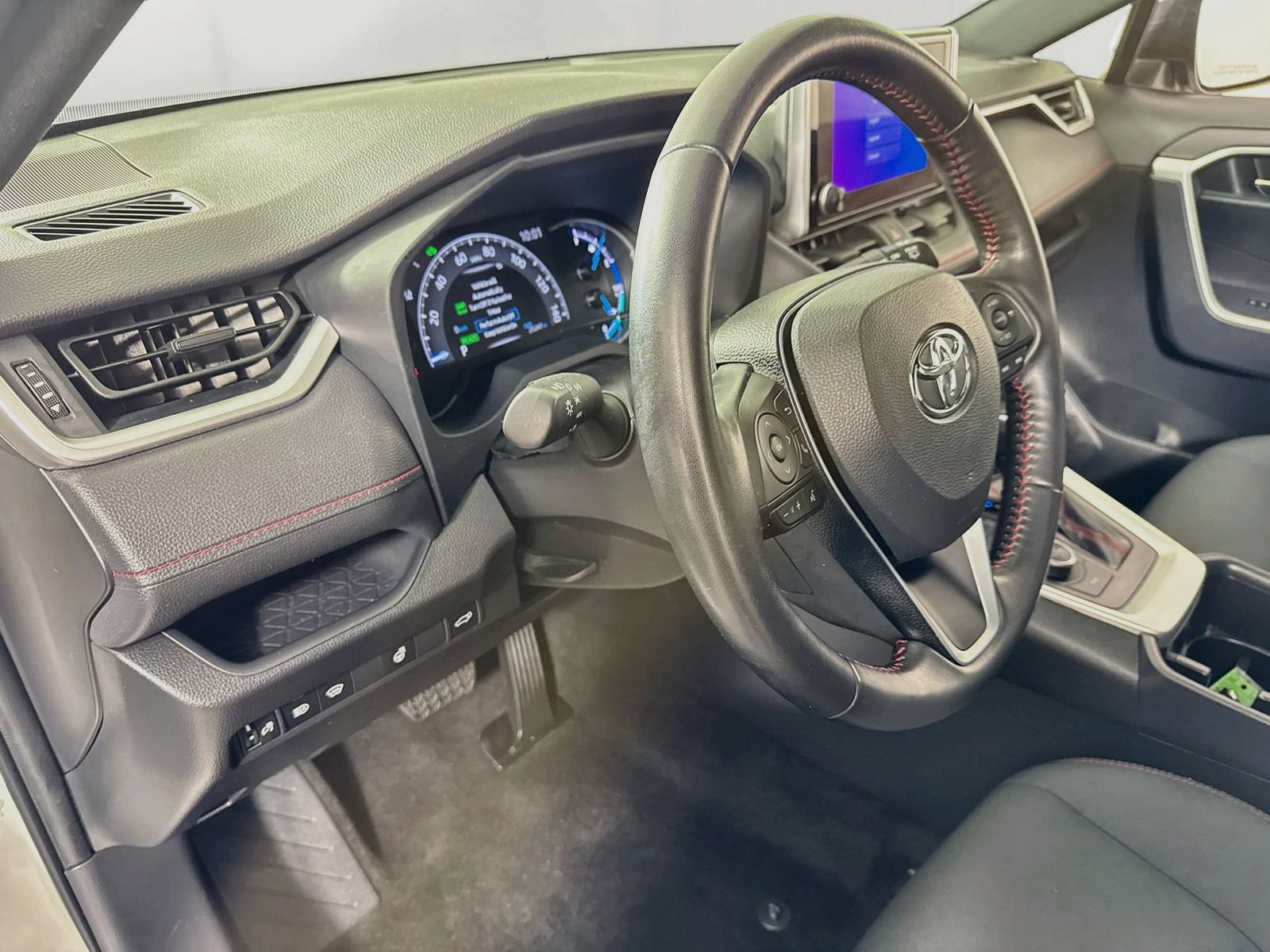 Certified 2023 Toyota RAV4 SE w/ Weather & Moonroof Package AWD/4WD image 7
