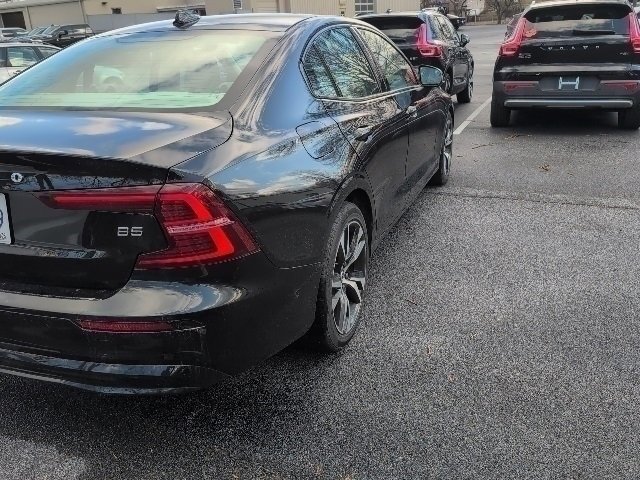 Used 2024 Volvo S60 B5 Plus image 6