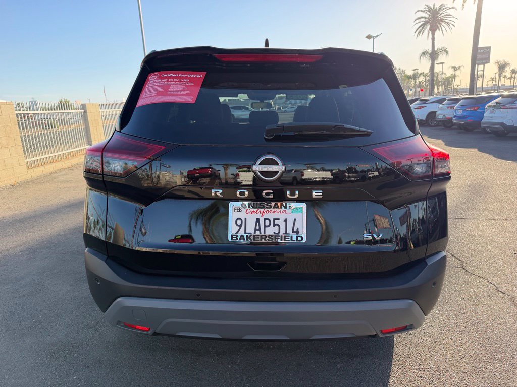 Used 2023 Nissan Rogue SV FWD image 5