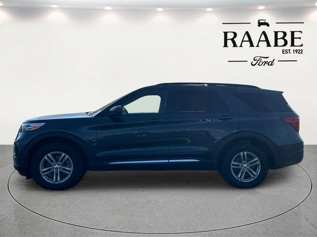 Used 2024 Ford Explorer XLT w/ Equipment Group 202A AWD/4WD image 19