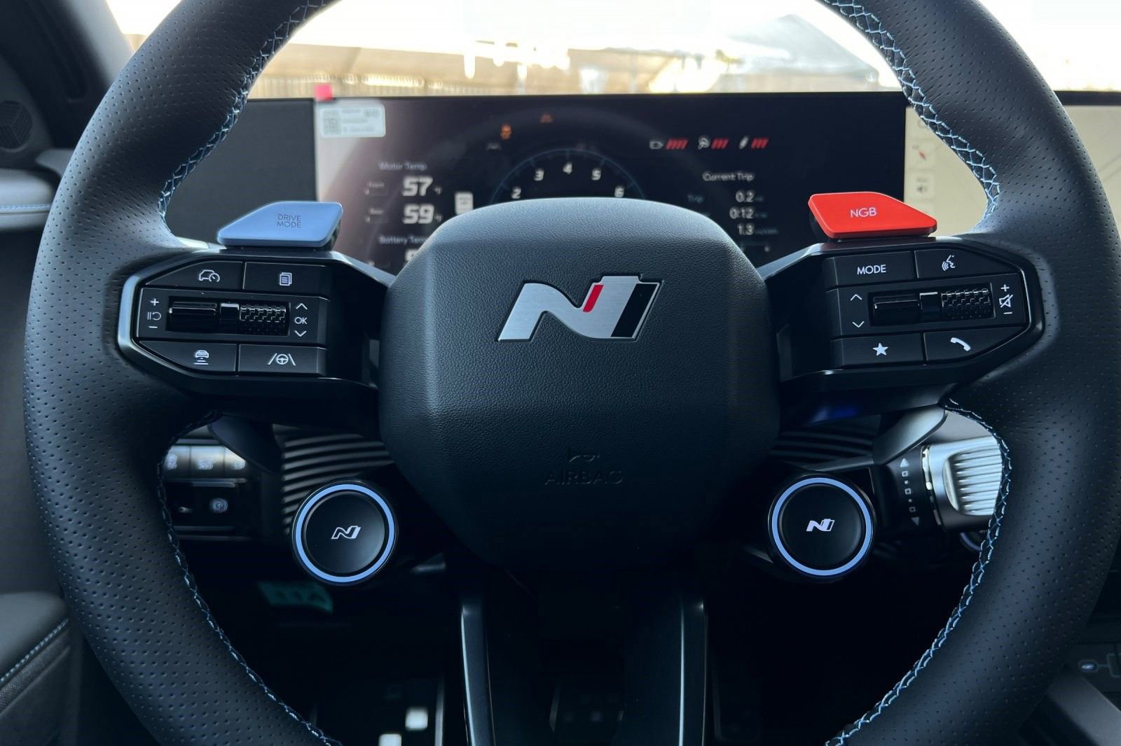New 2025 Hyundai Ioniq 5 N AWD/4WD image 27