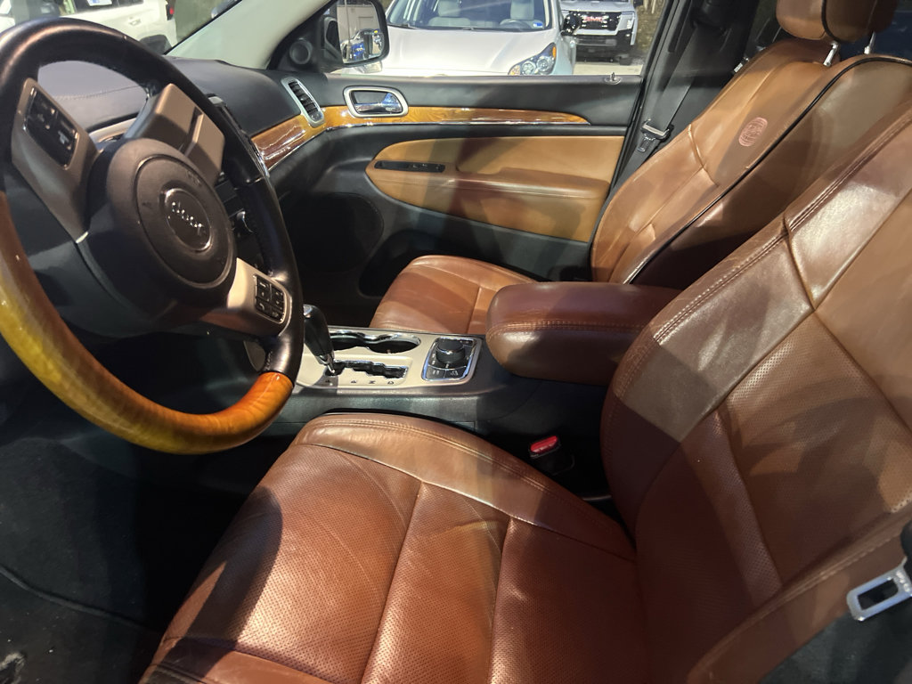 Used 2012 Jeep Grand Cherokee Overland image 9
