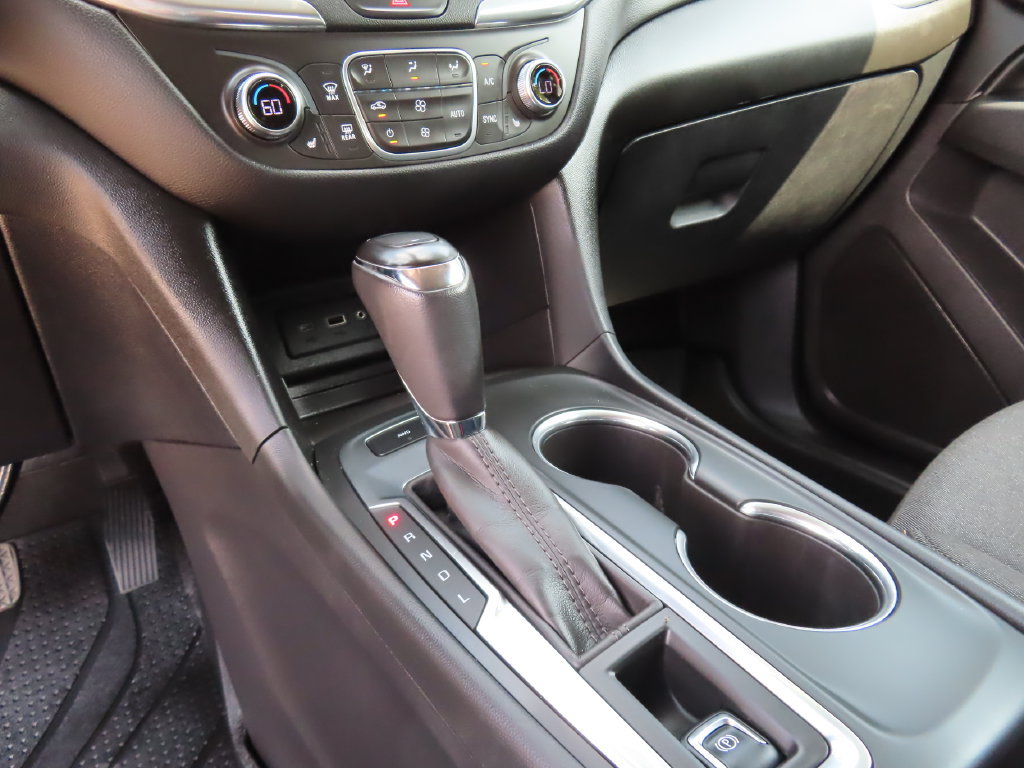 Used 2019 Chevrolet Equinox LT AWD/4WD image 21