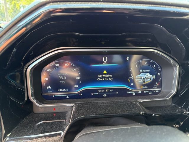 Used 2023 Chevrolet Silverado 1500 LT AWD/4WD image 7