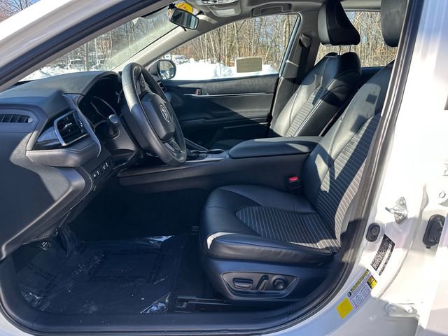 Used 2024 Toyota Camry SE FWD image 23
