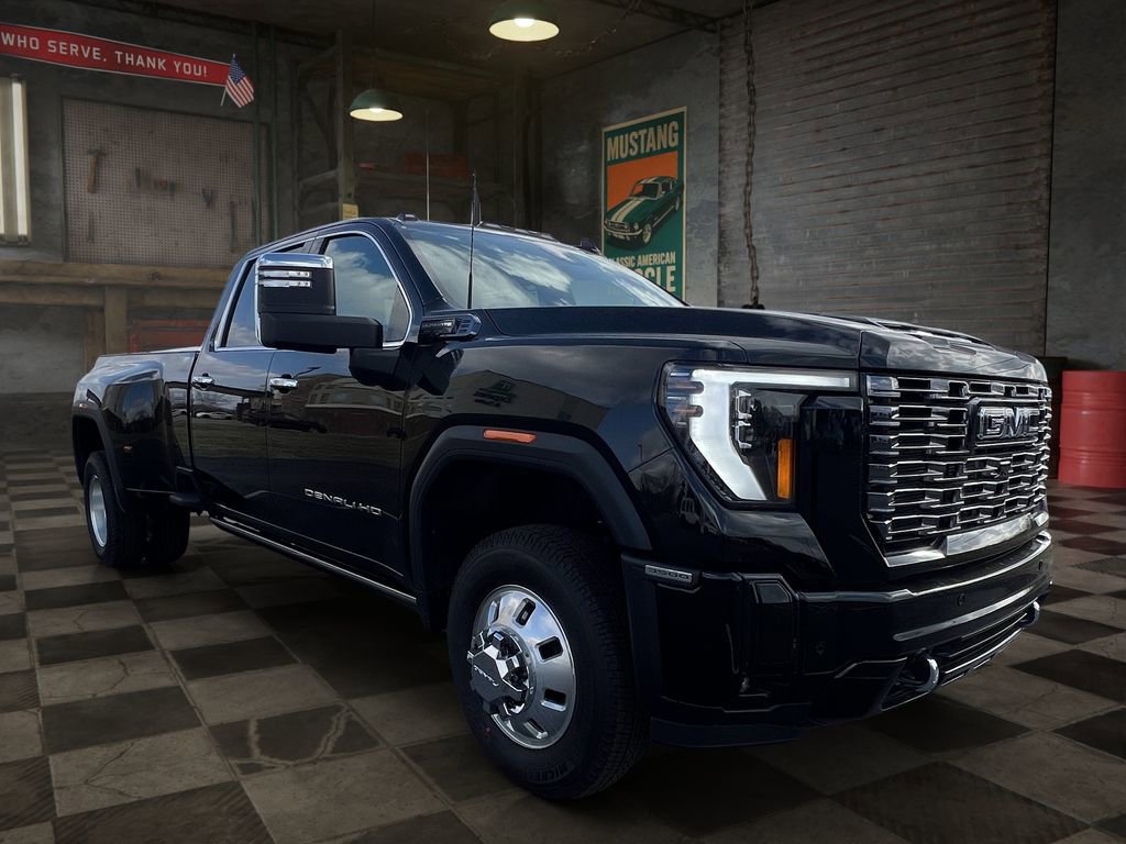 New 2026 GMC Sierra 3500 Denali Ultimate image 7