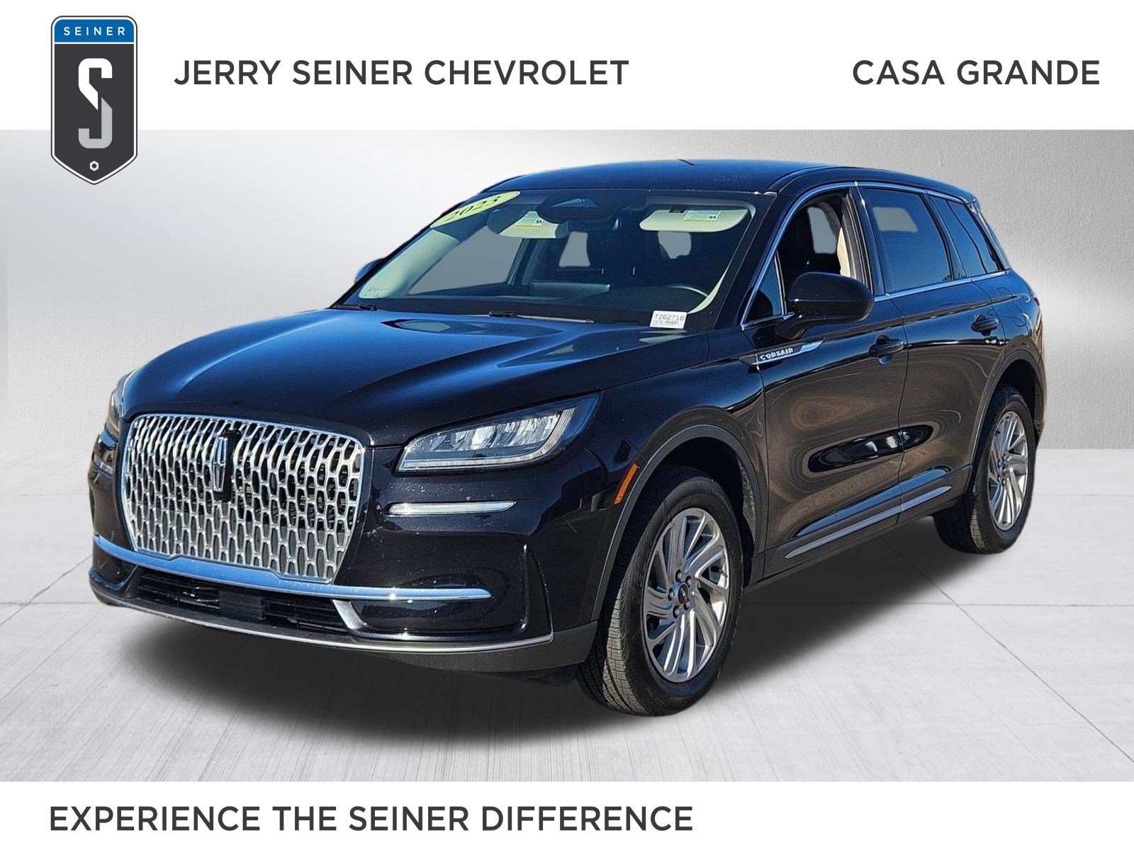 Used 2023 Lincoln Corsair AWD image 1