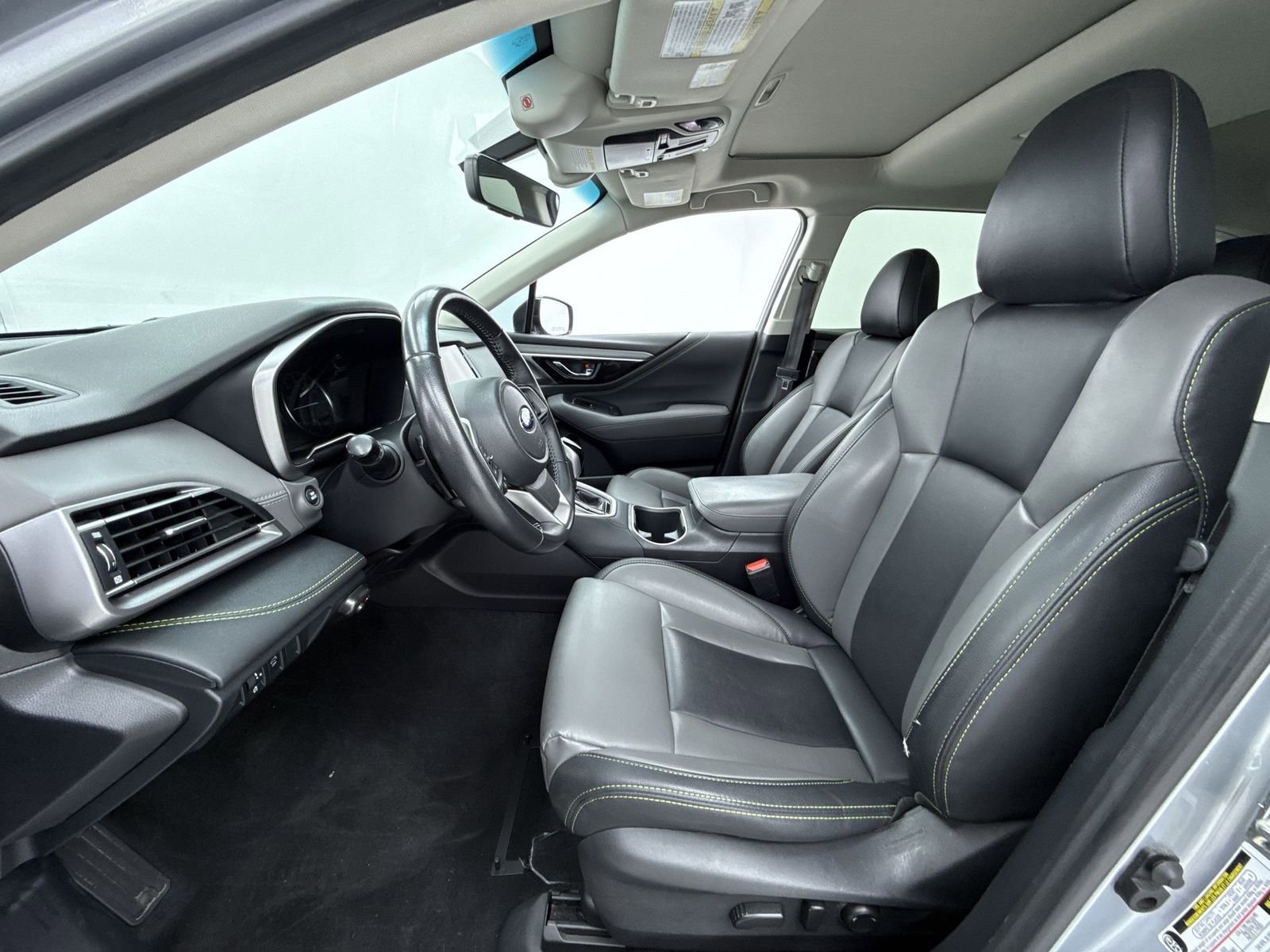 Used 2020 Subaru Outback Onyx Edition XT w/ Popular Package #2 image 11