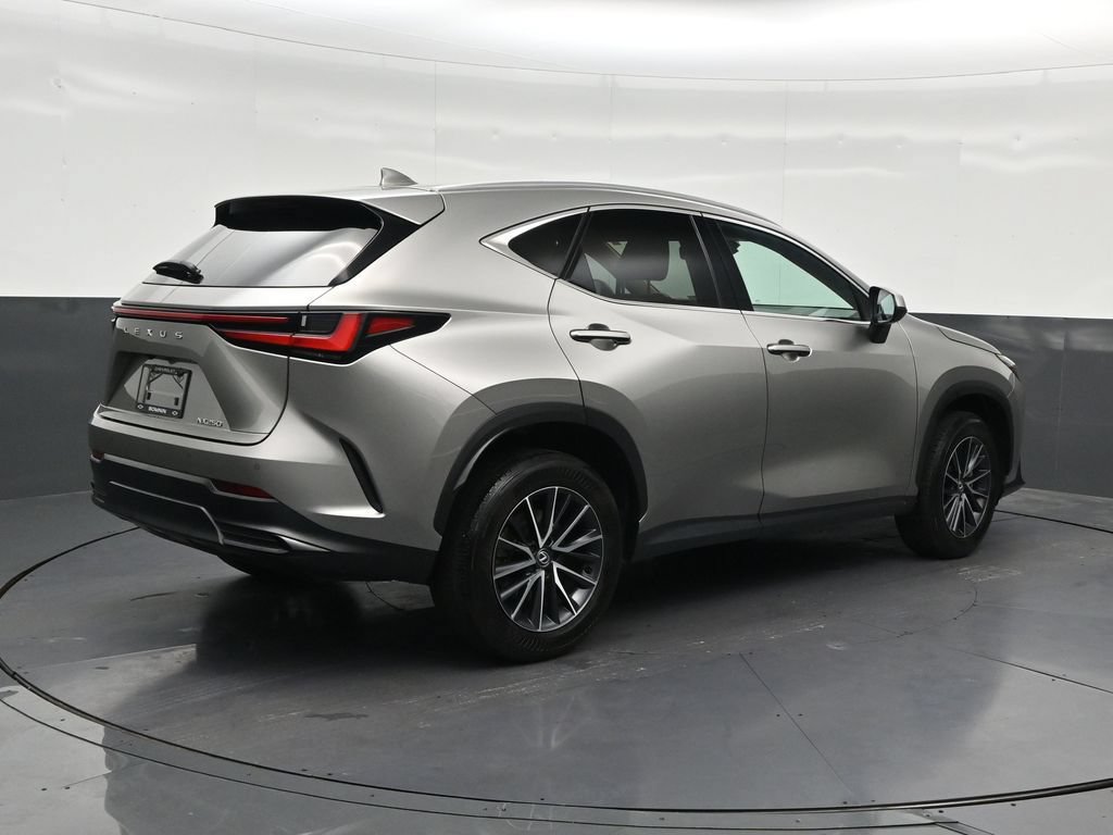 Used 2024 Lexus NX 250 FWD image 5