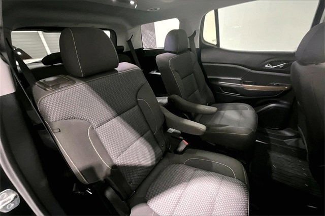 Used 2023 GMC Acadia SLE w/ LPO, Black Accent Package image 26