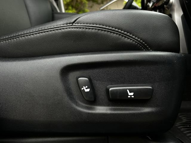 Used 2021 Toyota 4Runner SR5 Premium w/ Moonroof Package AWD/4WD image 34