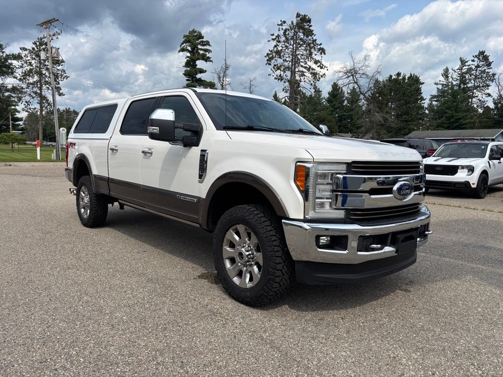 Used 2017 Ford F250 King Ranch w/ King Ranch Ultimate Package AWD/4WD image 1