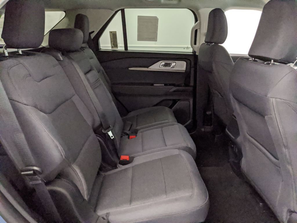 New 2025 Ford Explorer Active image 26