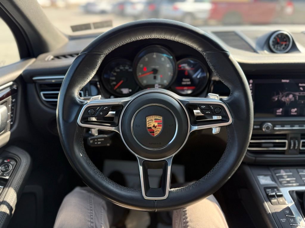 Used 2021 Porsche Macan S image 16