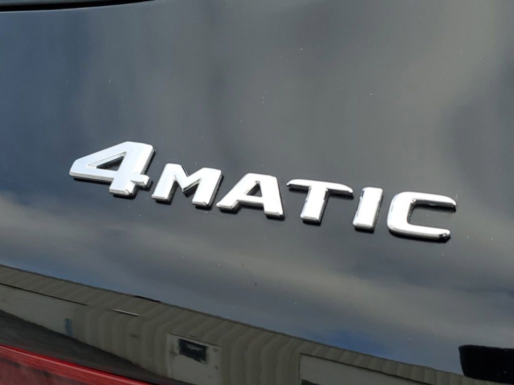 Used 2022 Mercedes-Benz GLC 300 4MATIC image 10