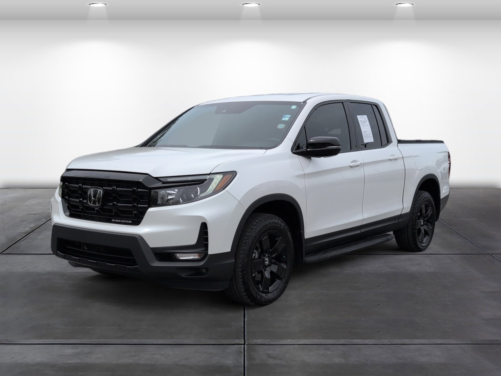 Certified 2024 Honda Ridgeline Black Edition image 6