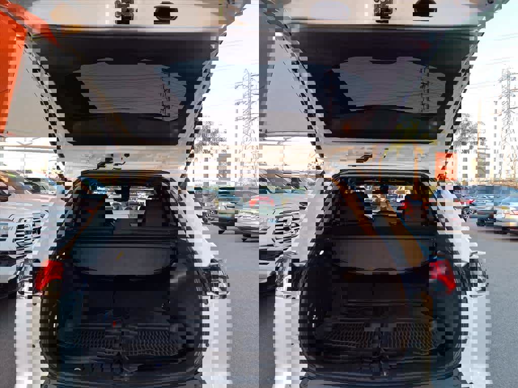 Certified 2023 Toyota Corolla Cross LE image 6