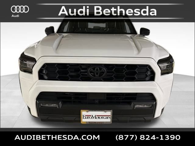 Used 2025 Toyota 4Runner TRD Off-Road Premium w/ Tow Technology Package AWD/4WD image 2