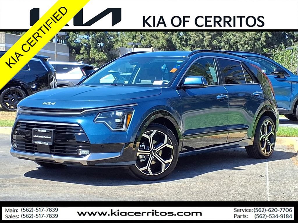 Certified 2025 Kia Niro SX Touring