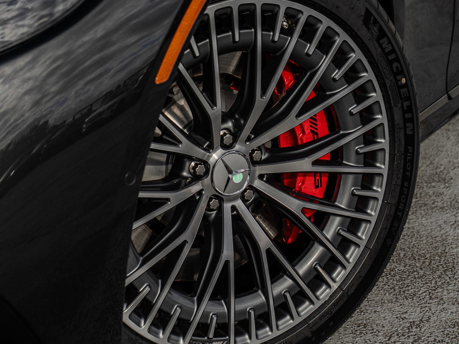 Used 2025 Mercedes-Benz EQS AMG 4MATIC image 12