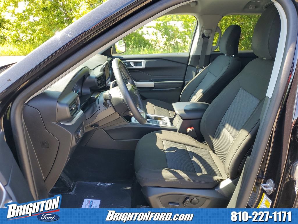 Certified 2024 Ford Explorer XLT AWD/4WD image 10