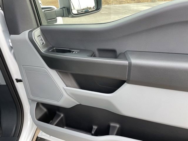 New 2026 Ford F250 XL w/ XL Chrome Package image 51