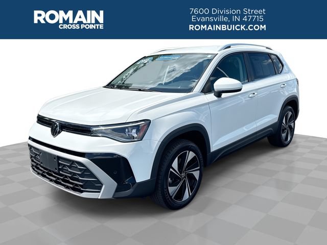 Used 2025 Volkswagen Taos SE AWD/4WD image 1