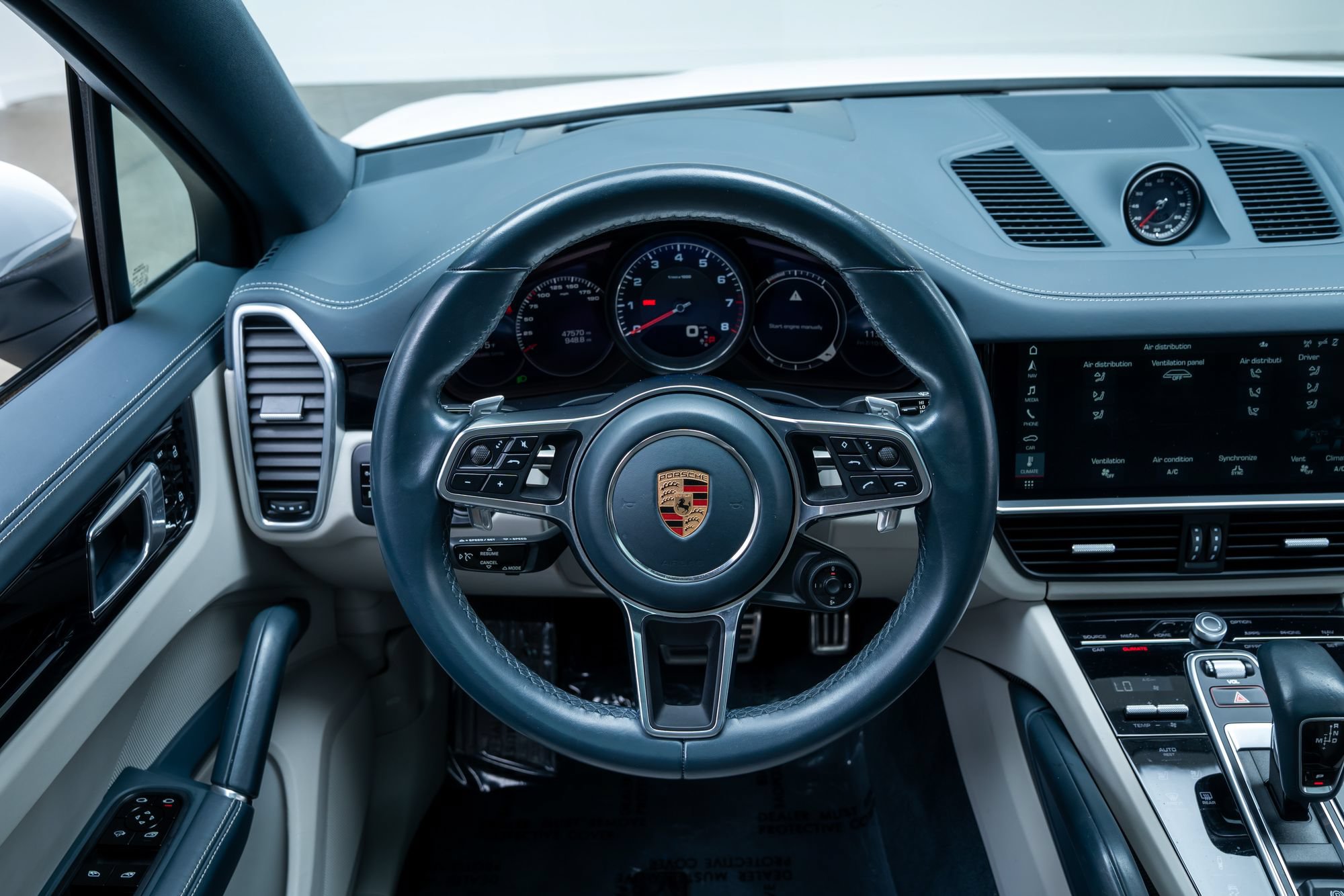 Used 2020 Porsche Cayenne S AWD/4WD image 11