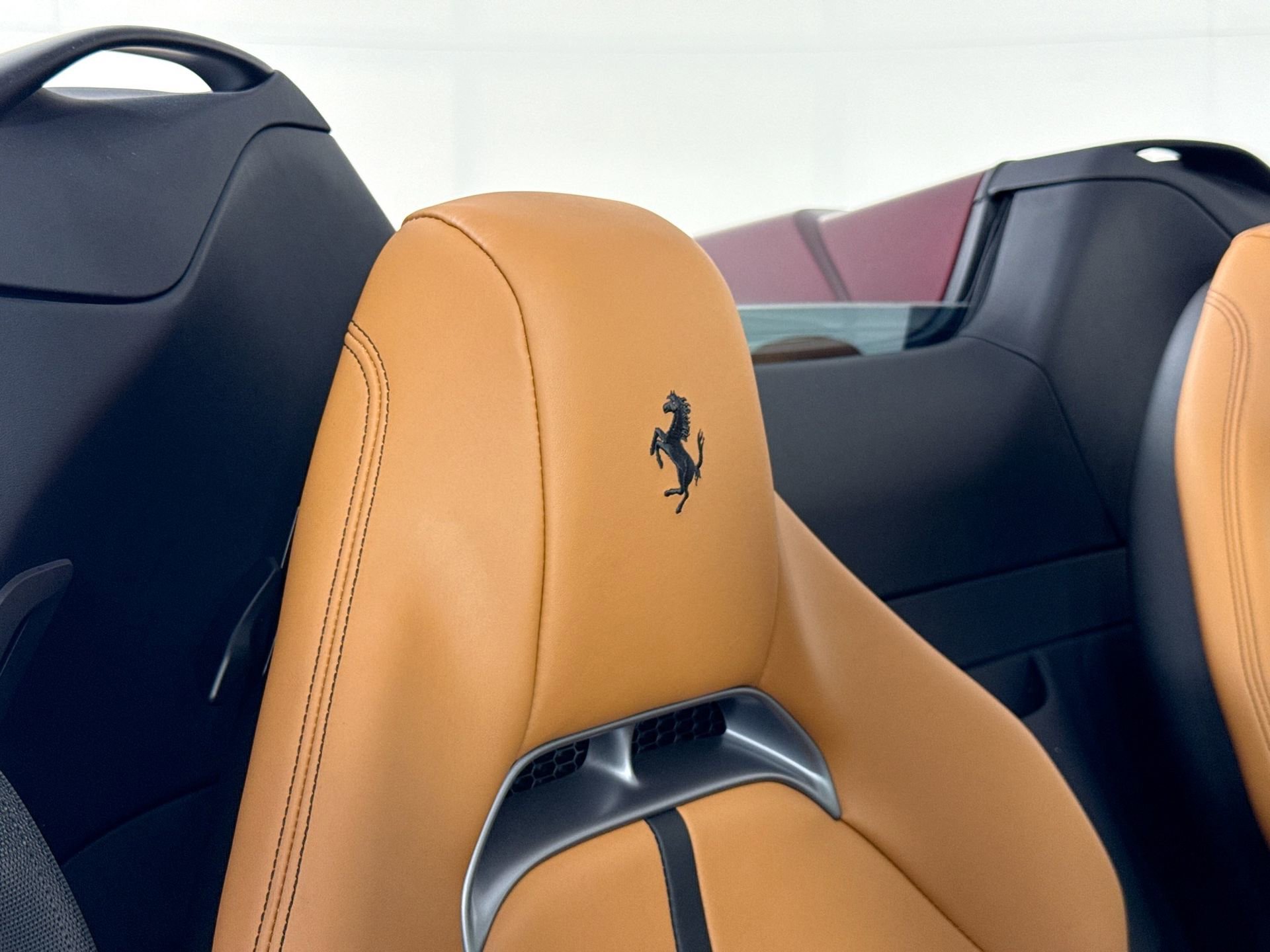 Certified 2024 Ferrari SF90 Spider AWD/4WD image 23