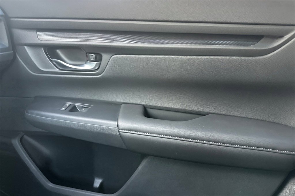 Certified 2025 Honda CR-V LX image 19