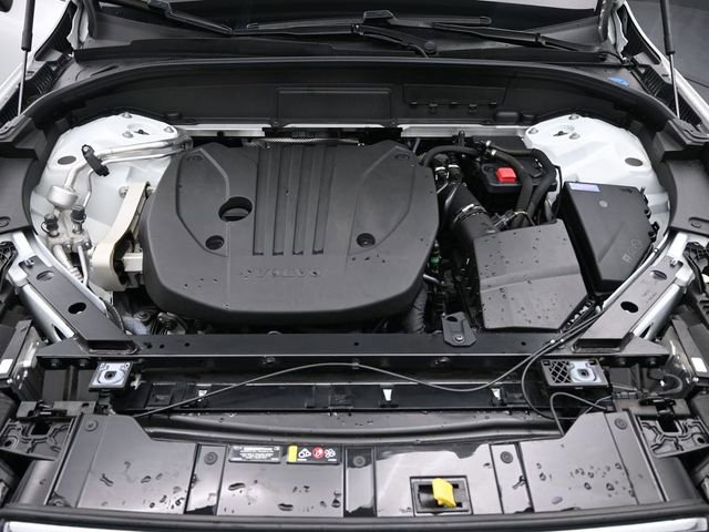 Used 2023 Volvo XC60 B5 Ultimate image 34