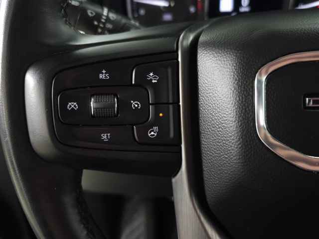 Used 2023 GMC Sierra 3500 Denali image 26