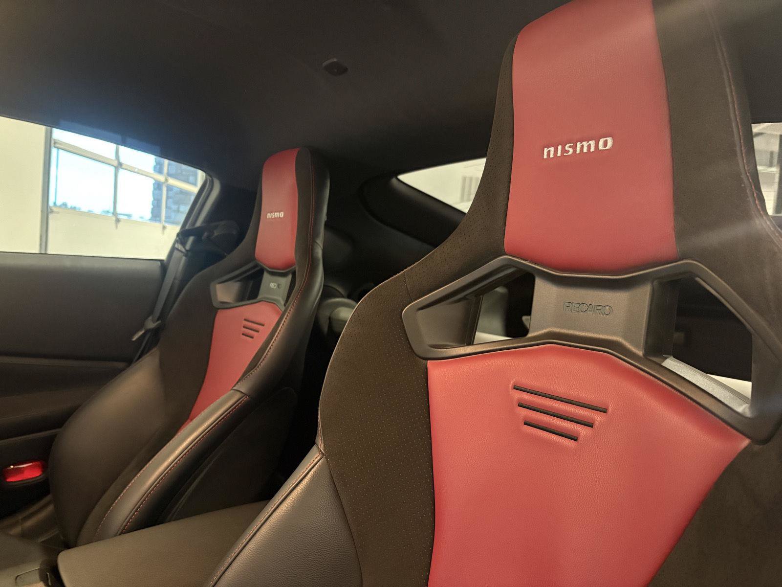 Used 2024 Nissan Z NISMO w/ Floor Mat Package RWD image 20