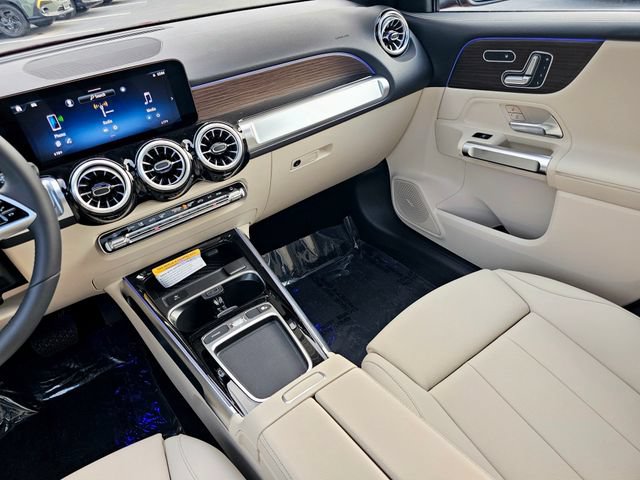 New 2026 Mercedes-Benz GLB 250 4MATIC image 32