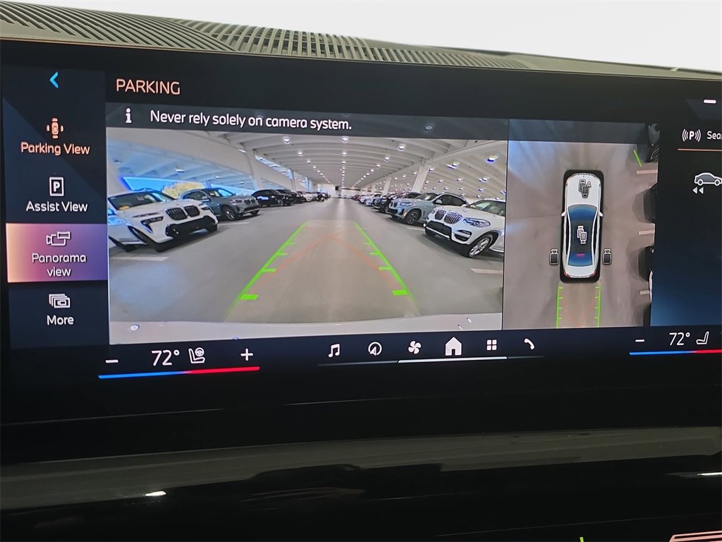 Used 2026 BMW 530i w/ Premium Package image 22