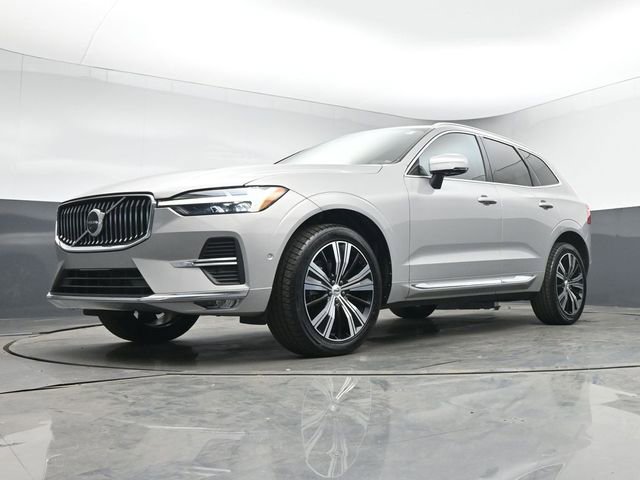 Certified 2023 Volvo XC60 B5 Plus image 38