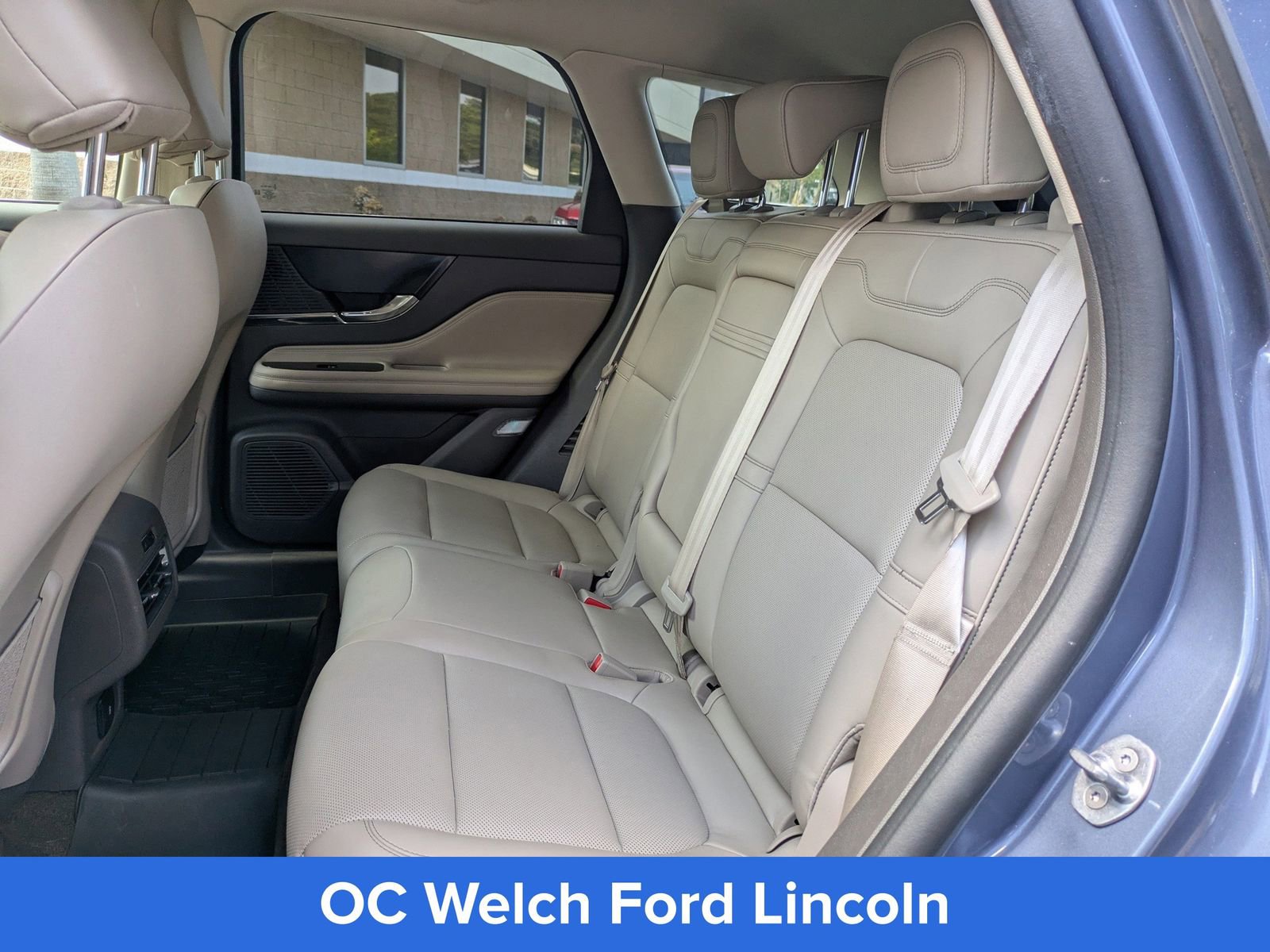 Certified 2022 Lincoln Corsair FWD w/ Equipment Group 101A image 9